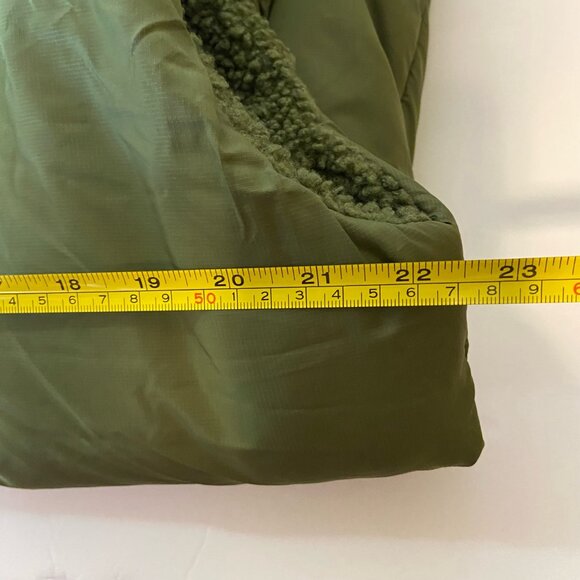 All in Motion Sherpa-Lined Puffer Vest – Green – Men’s Medium (NWT) - Picture 6 of 10
